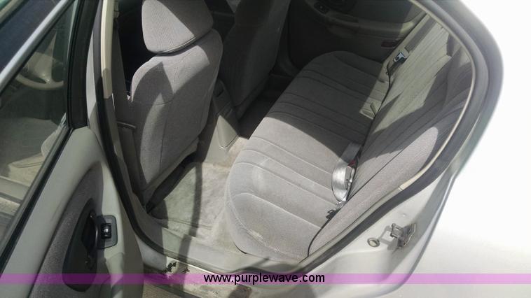 image for item I4522 2001 Chevrolet Malibu