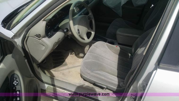 image for item I4522 2001 Chevrolet Malibu