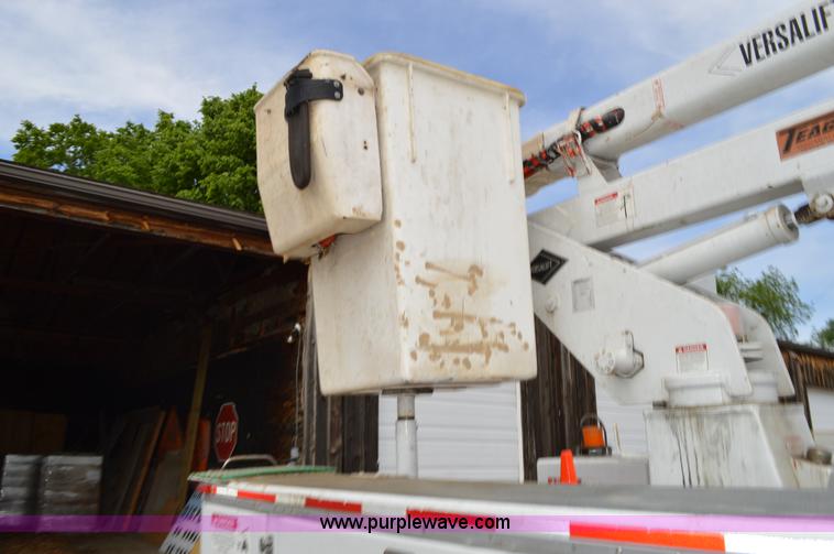 image for item I4524 1988 Ford F450 Super Duty bucket truck