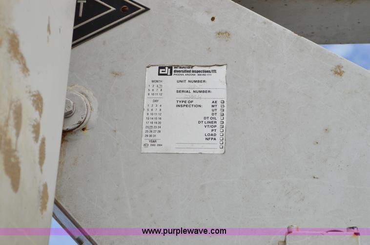 image for item I4524 1988 Ford F450 Super Duty bucket truck