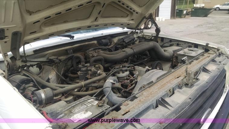 image for item I4524 1988 Ford F450 Super Duty bucket truck