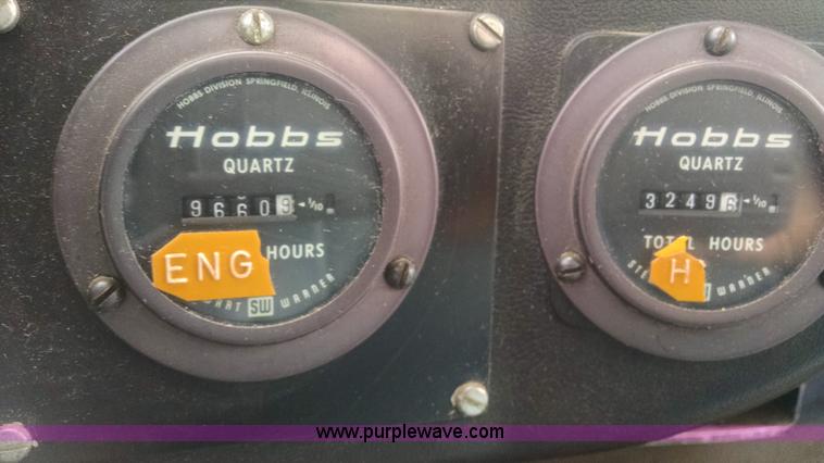 image for item I4524 1988 Ford F450 Super Duty bucket truck