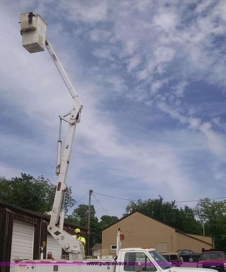 image for item I4524 1988 Ford F450 Super Duty bucket truck