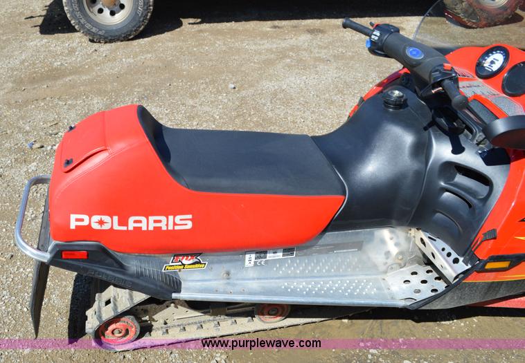 image for item I4530 2003 Polaris Indy 500 snowmobile