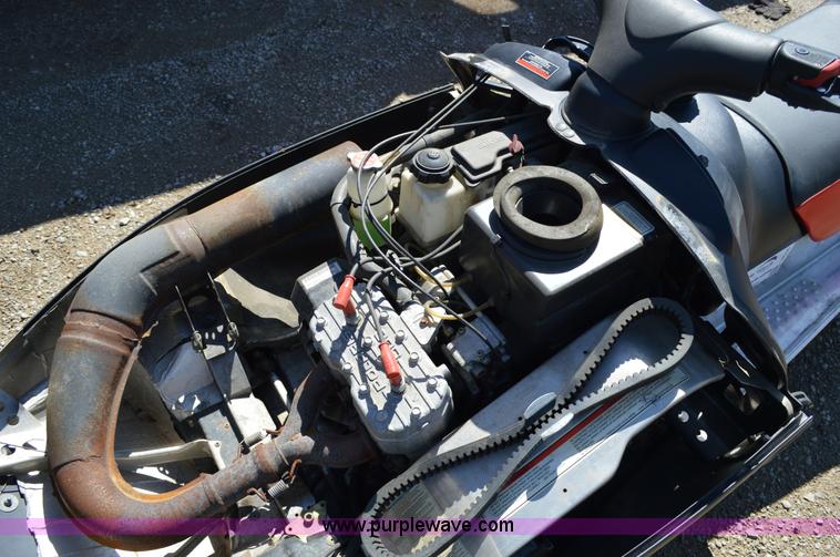 image for item I4530 2003 Polaris Indy 500 snowmobile