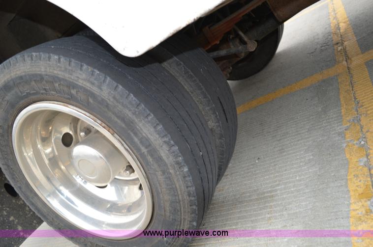 image for item I4532 2005 Ford F450 Super Duty SuperCab utility truck