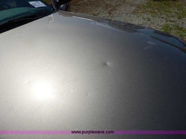 image for item J3954 2004 Ford Crown Victoria Police Interceptor