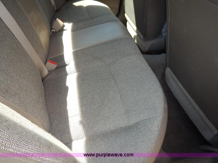 image for item J3954 2004 Ford Crown Victoria Police Interceptor