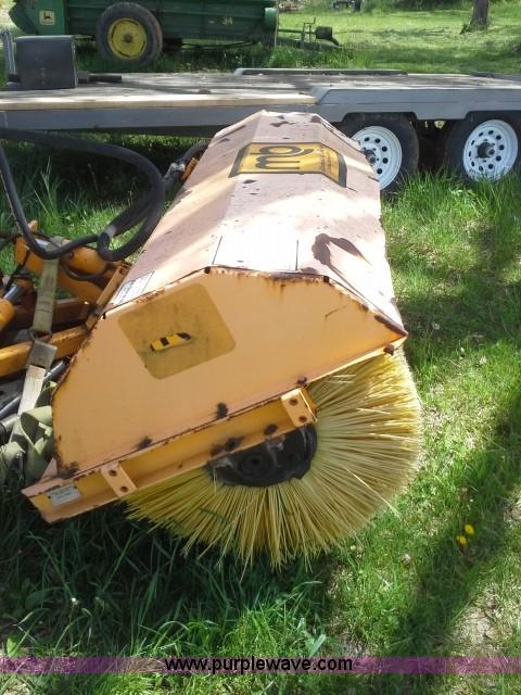 image for item K5060 MB hydraulic broom attachment
