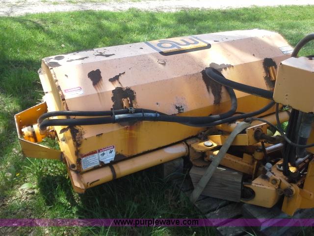 image for item K5060 MB hydraulic broom attachment