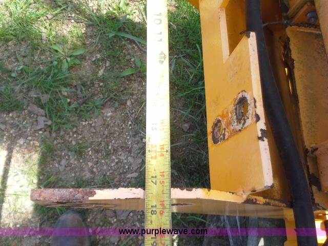 image for item K5060 MB hydraulic broom attachment