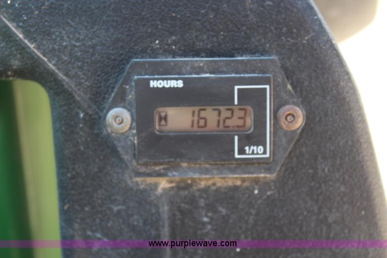 image for item K6789 John Deere 856 lawn mower