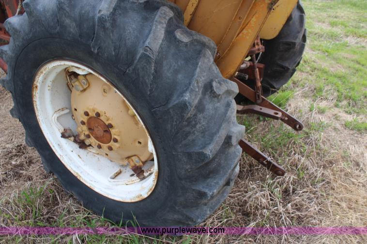 image for item K6845 1963 Minneapolis Moline Jet Star 3 tractor