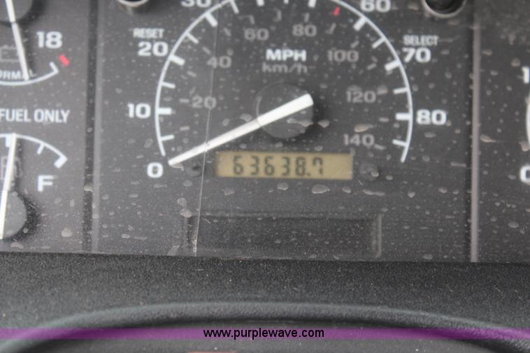 image for item K6867 1992 Ford F450 Super Duty service truck