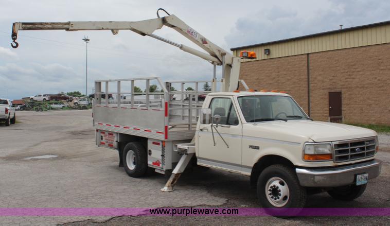 image for item K6867 1992 Ford F450 Super Duty service truck