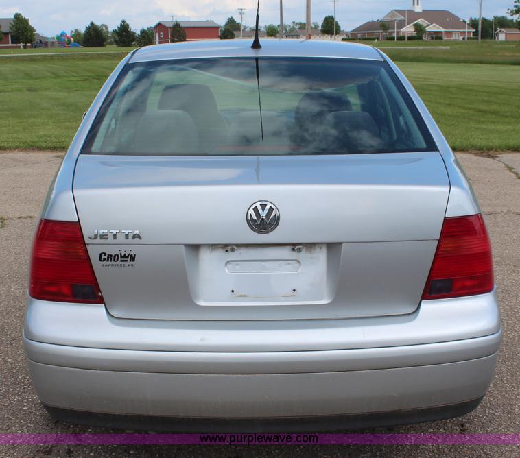 image for item K6877 2002 Volkswagen Jetta GLS 2.0