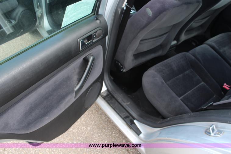 image for item K6877 2002 Volkswagen Jetta GLS 2.0
