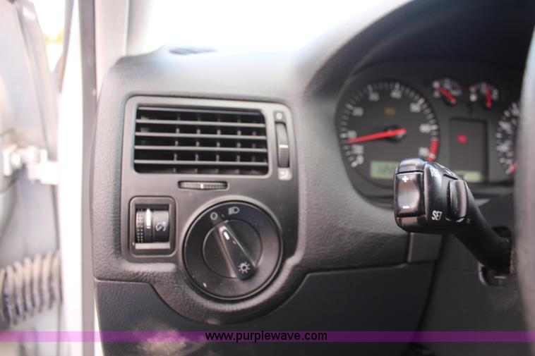 image for item K6877 2002 Volkswagen Jetta GLS 2.0