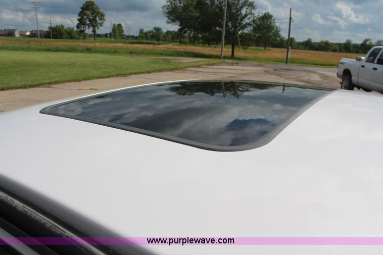 image for item K6878 1998 Lincoln Town Car Cartier