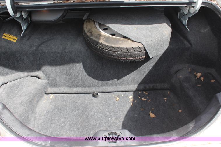 image for item K6878 1998 Lincoln Town Car Cartier