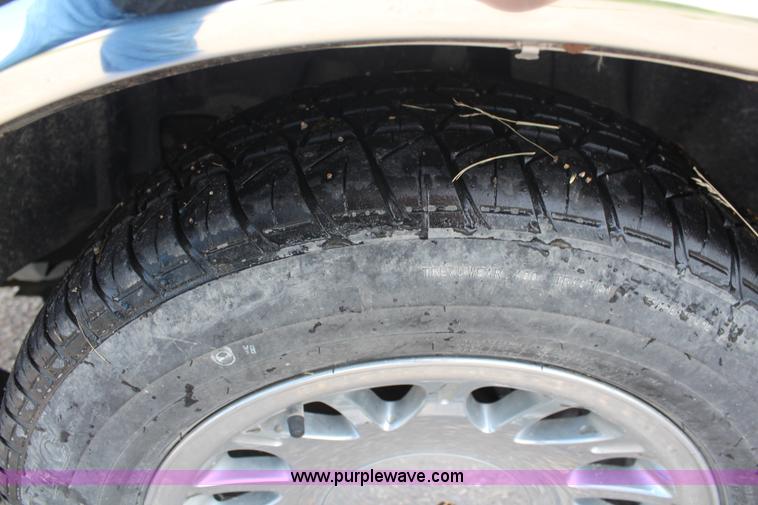 image for item K6878 1998 Lincoln Town Car Cartier