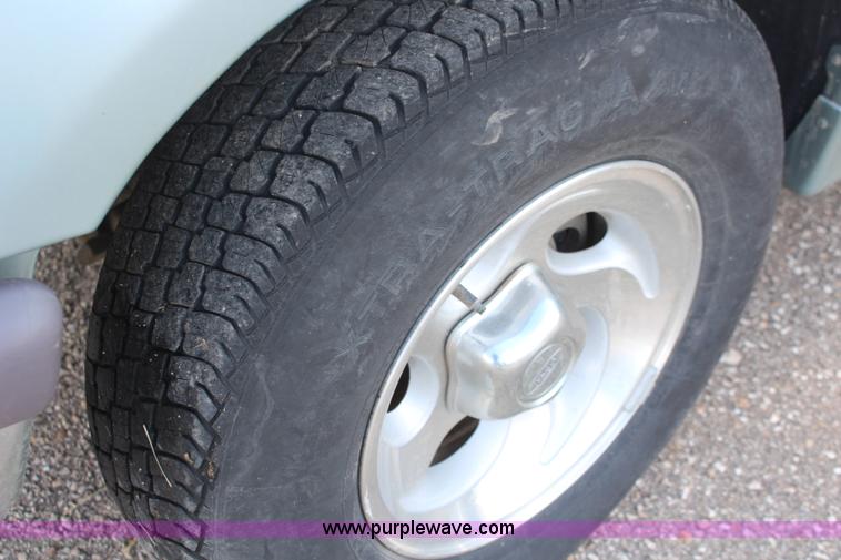 image for item K6879 1996 Ford Explorer XLT SUV