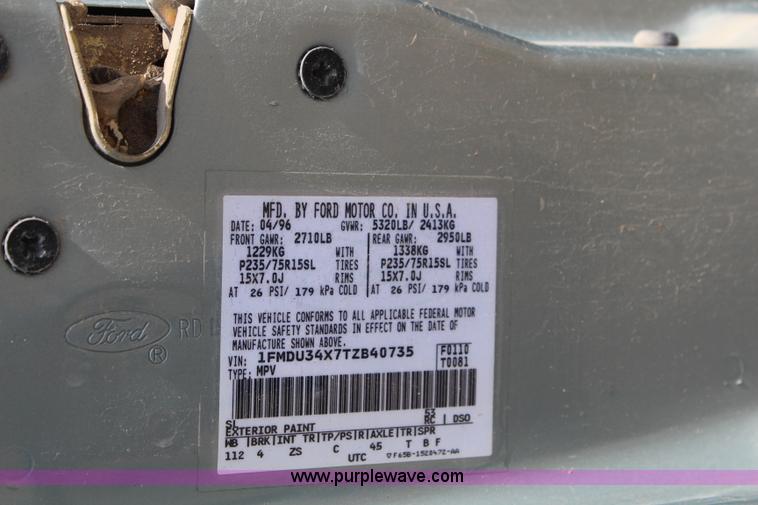 image for item K6879 1996 Ford Explorer XLT SUV