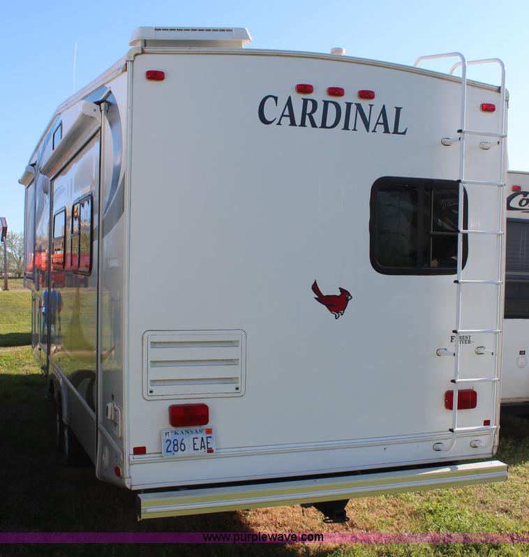image for item K6950 2008 Forest River Cardinal LE 32'L camper
