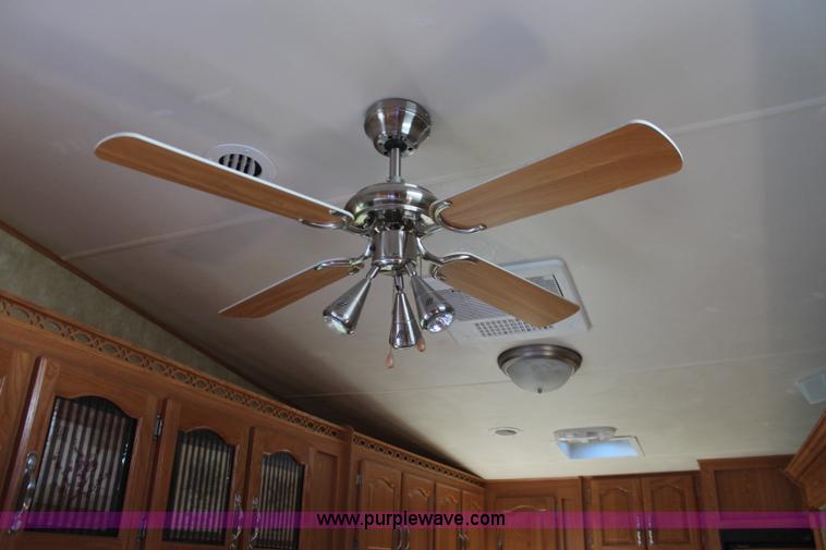 image for item K6950 2008 Forest River Cardinal LE 32'L camper