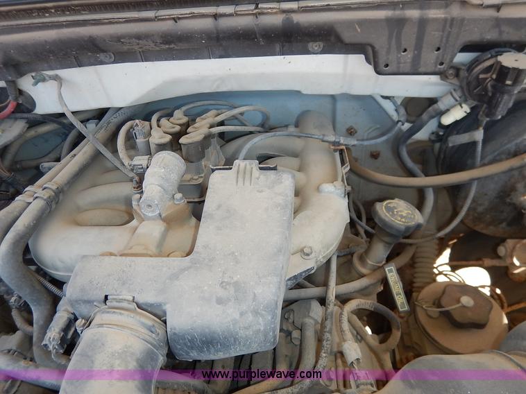 image for item K7341 1999 Ford F150 pickup truck