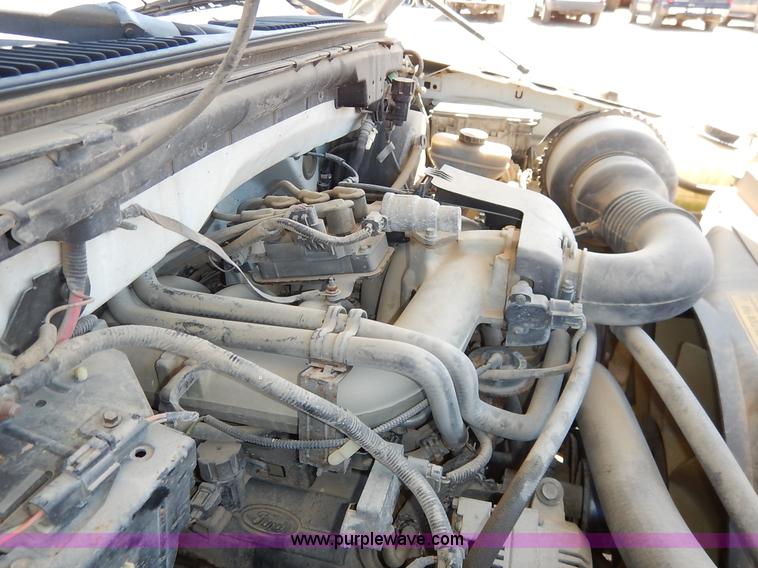 image for item K7341 1999 Ford F150 pickup truck