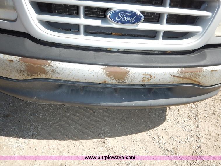 image for item K7341 1999 Ford F150 pickup truck