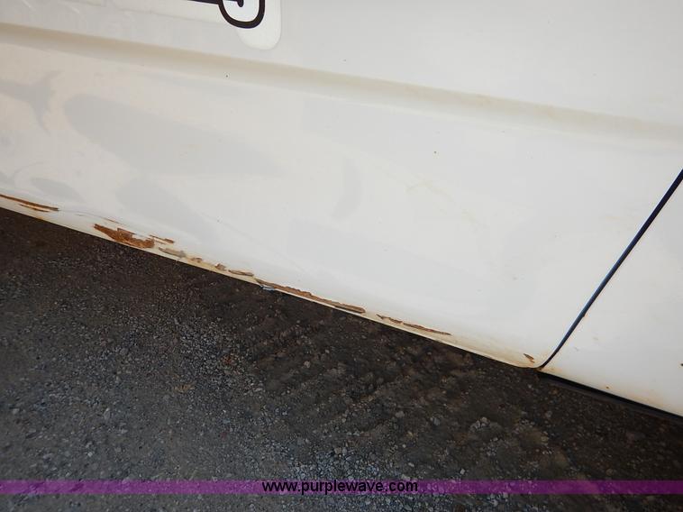 image for item K7341 1999 Ford F150 pickup truck