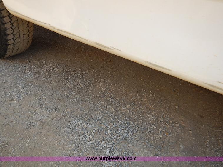 image for item K7341 1999 Ford F150 pickup truck