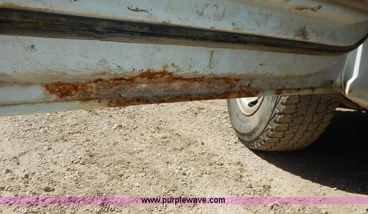 image for item K7341 1999 Ford F150 pickup truck