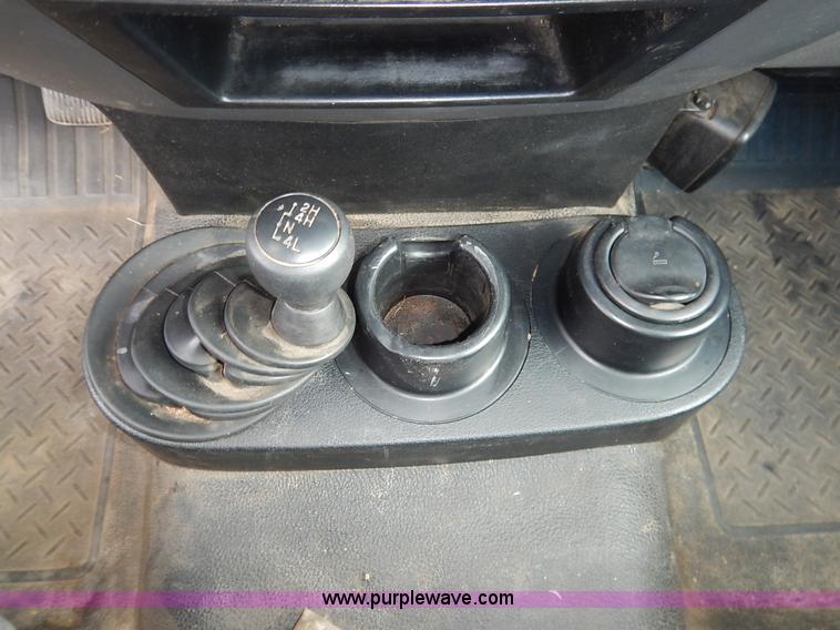 image for item K7434 2005 Ford F150 XL SuperCab pickup truck