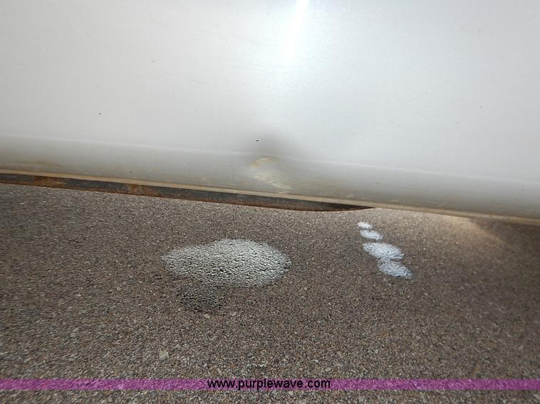 image for item K7434 2005 Ford F150 XL SuperCab pickup truck