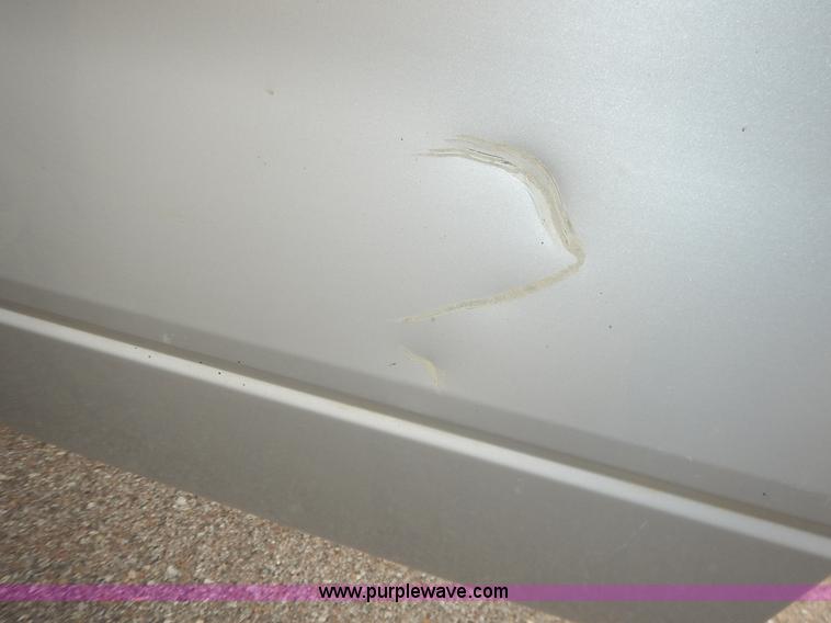 image for item K7434 2005 Ford F150 XL SuperCab pickup truck