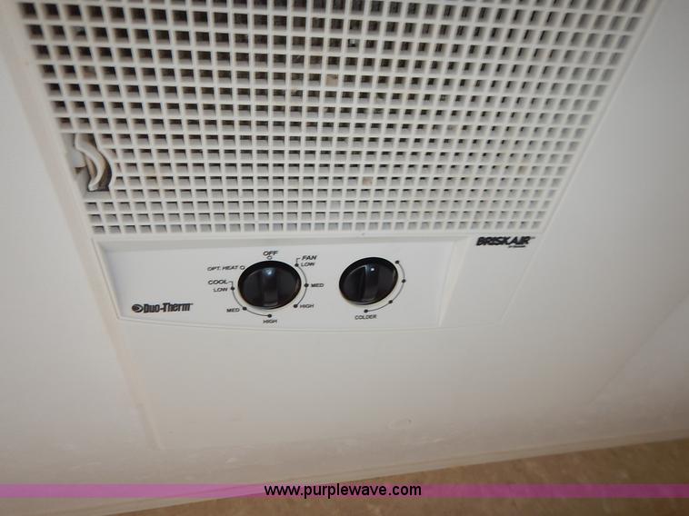 image for item K7437 2008 Gulf Stream Ameri-Lite Ultra Lite camper