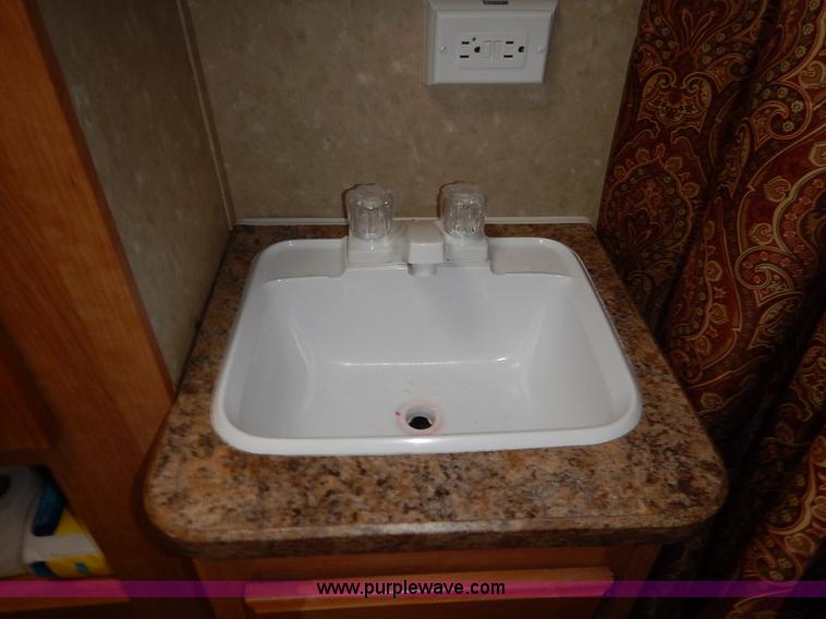 image for item K7437 2008 Gulf Stream Ameri-Lite Ultra Lite camper