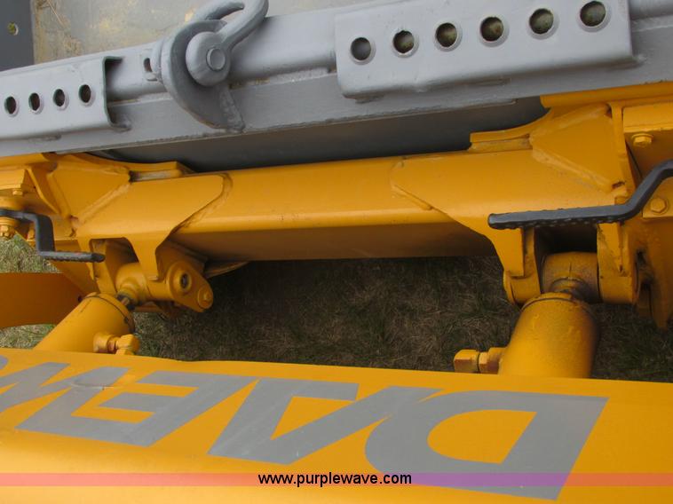 image for item A8799 1996 Daewoo 601 skid steer