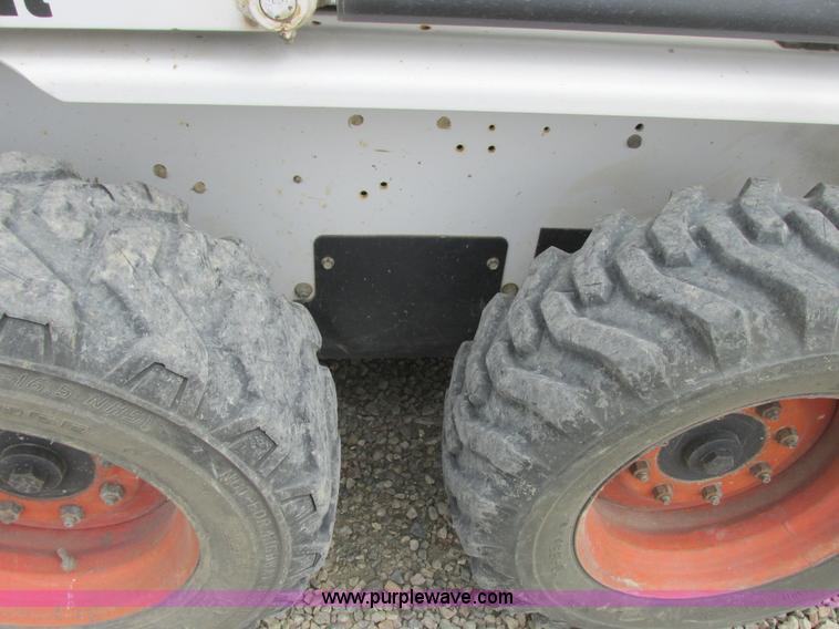 image for item A8801 2000 Bobcat 753 skid steer