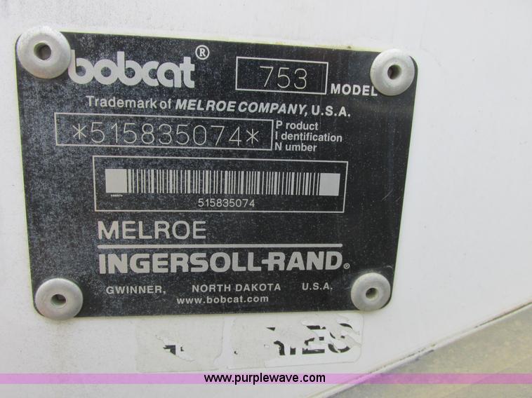 image for item A8801 2000 Bobcat 753 skid steer