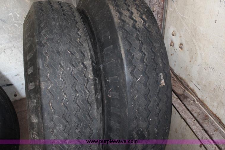 image for item BO9386 (2) Goodyear Accuride 11R22.5 tires and wheels