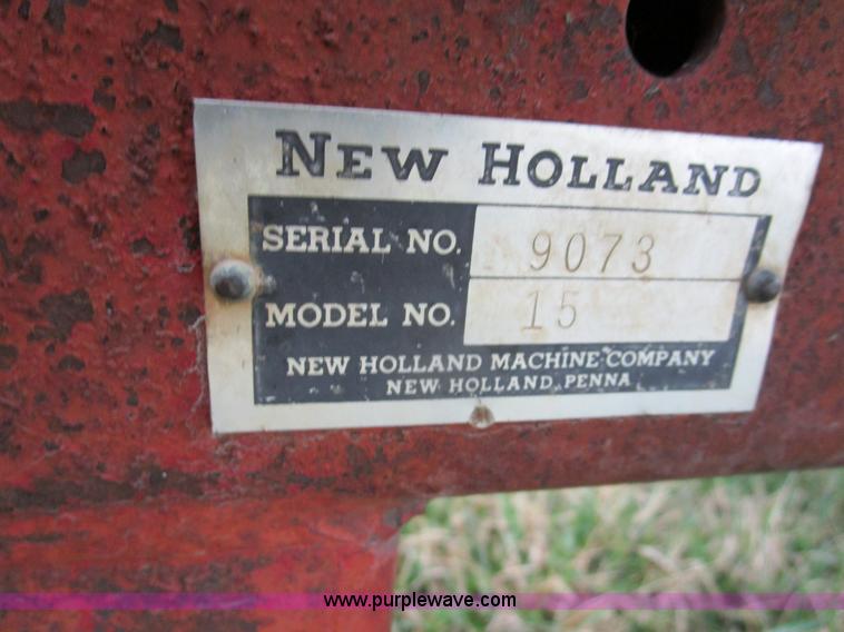 image for item D2379 1998 John Deere 925 platform flex head