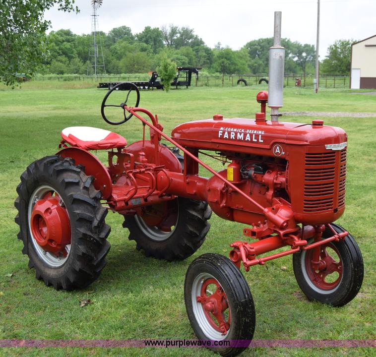 image for item E6484 1939 Farmall A tractor