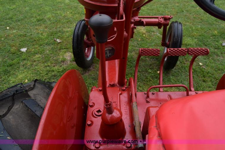 image for item E6484 1939 Farmall A tractor