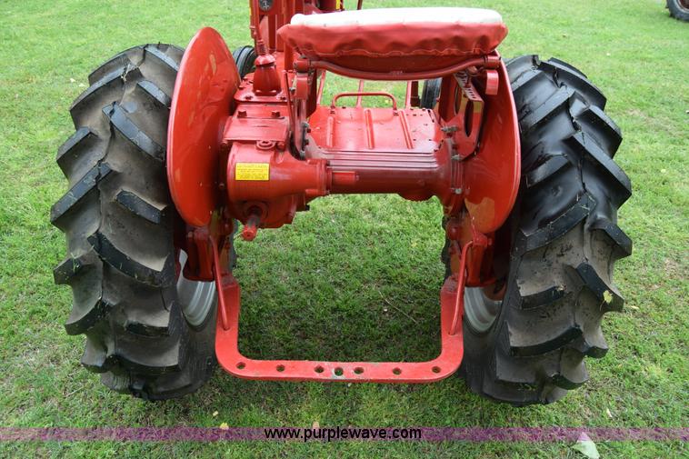 image for item E6484 1939 Farmall A tractor