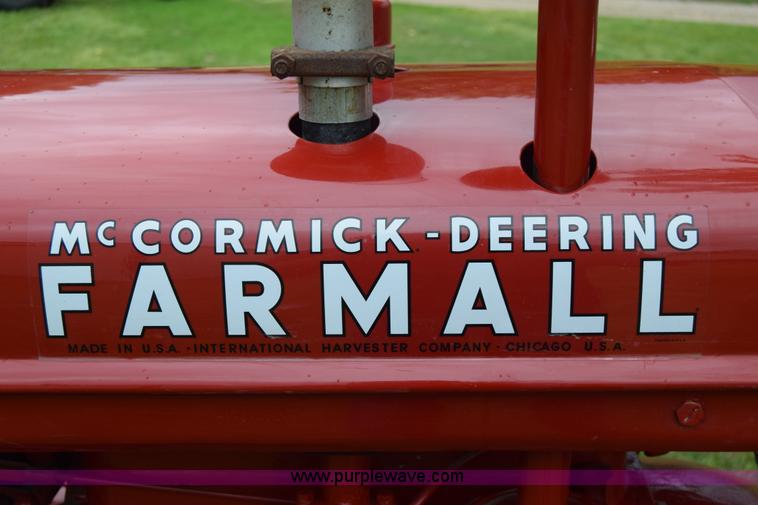image for item E6484 1939 Farmall A tractor