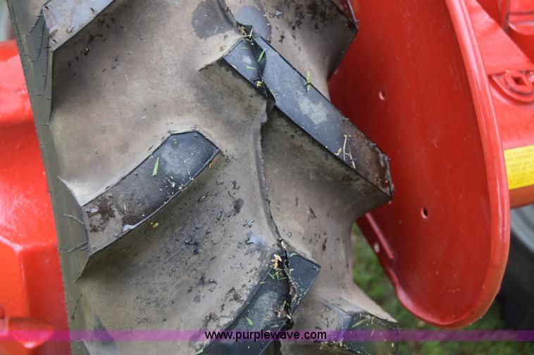 image for item E6484 1939 Farmall A tractor